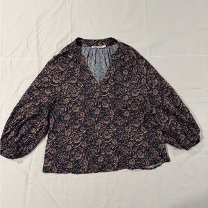 Women's Navy Faherty V-Neck Blouse
